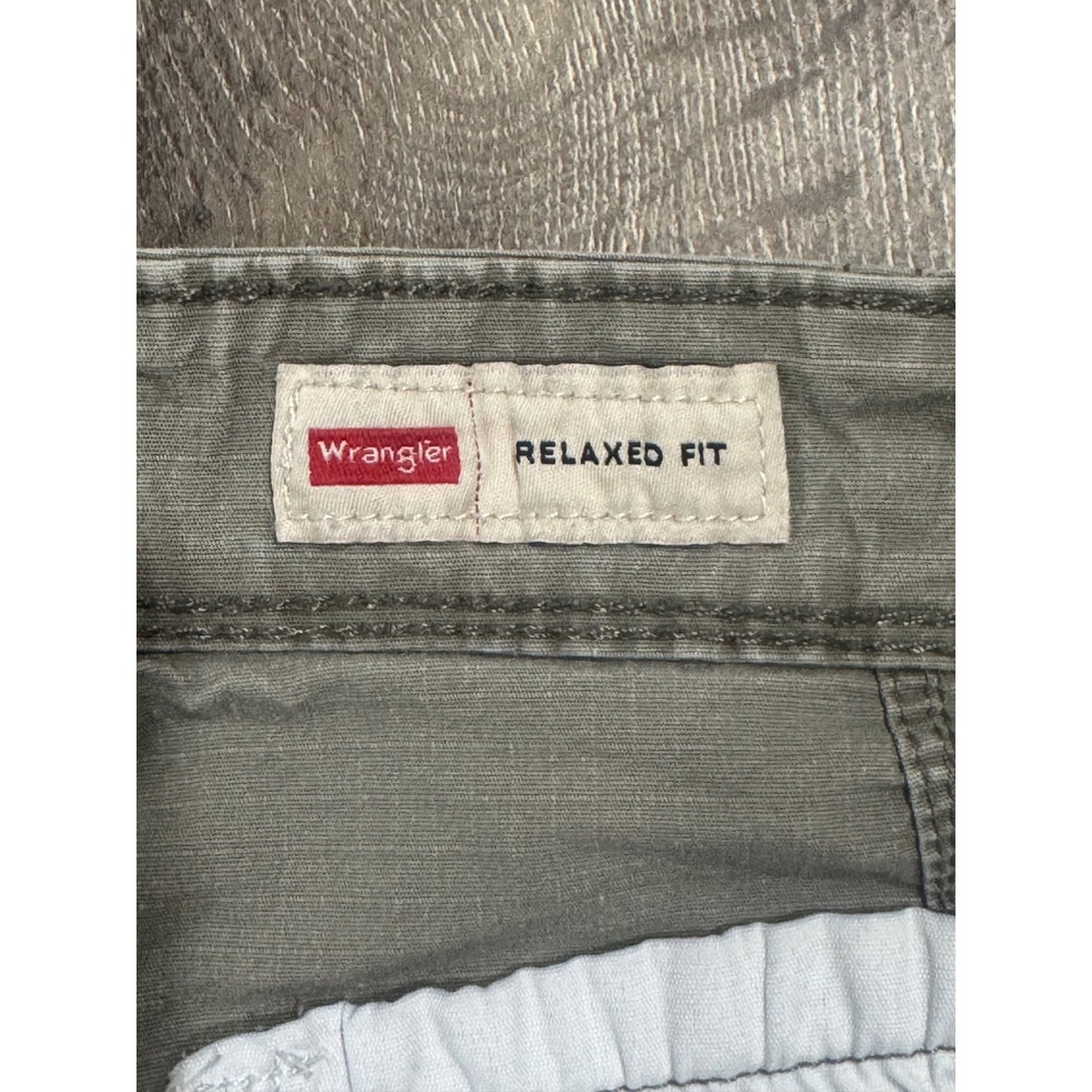 Wrangler Relaxed Fit Ripstop Cargo Pants Olive Green 29x30 Mens Utility Trousers - Picture 2 of 10
